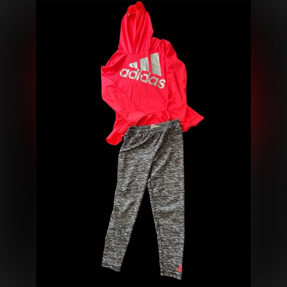 Adidas Active Wear Chic-Classic - Picture 4 of 4